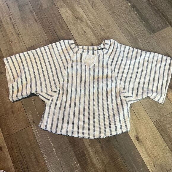 Anthropologie Dolan Striped Dolman
Sleeve Crop Top size s - Picture 1 of 8